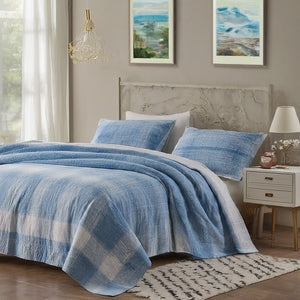 Blue White Bed Linen: Timeless Appeal and Styling Tips