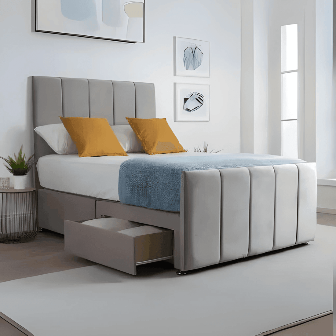 Lara Mini Ambassador Bed