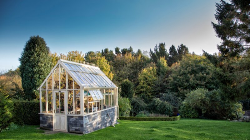 Modern Greenhouse UK